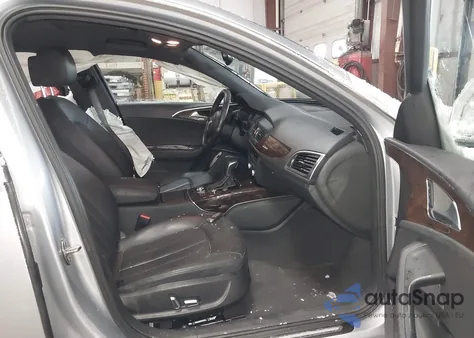 2016 Audi A6 3.0T Premium Plus из США, поврежденный, VIN WAUFGAFC9GN007746